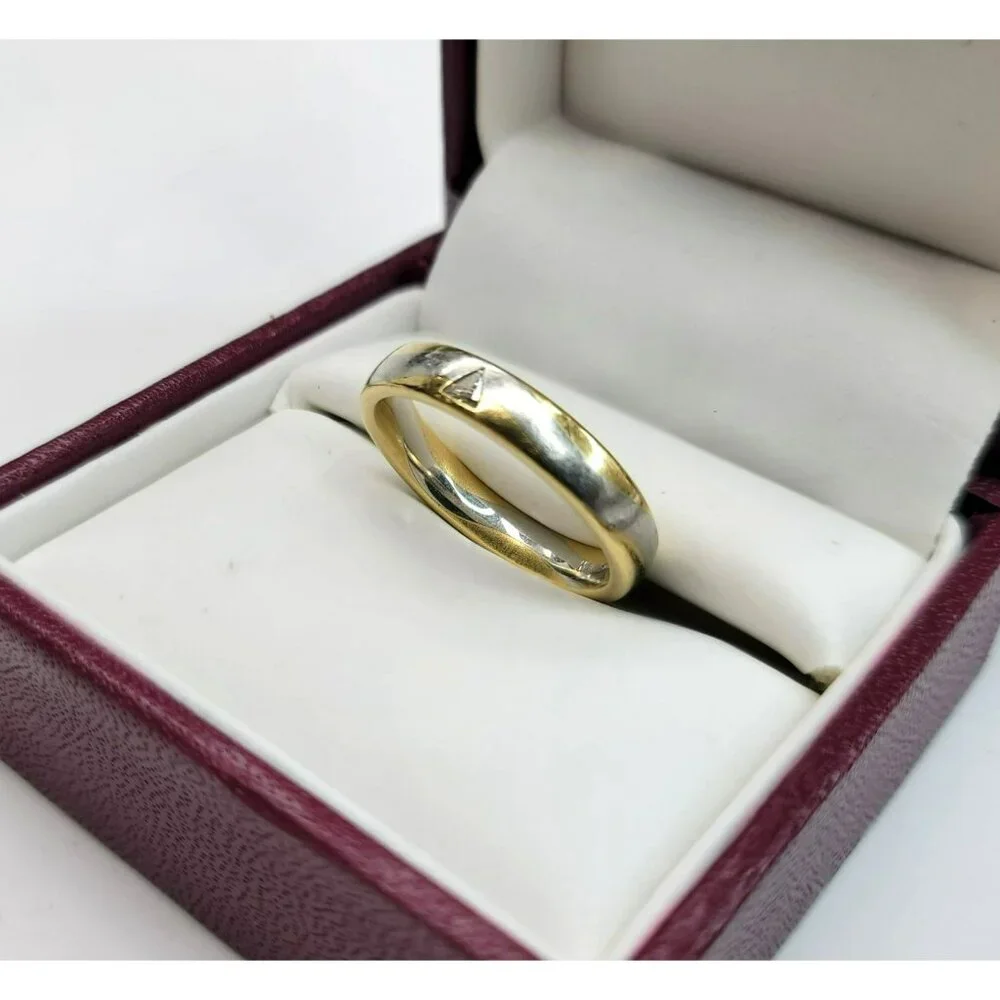 18k Yellow Gold and 950 White Platinum Wave Ring with Triangle Diamond CT3